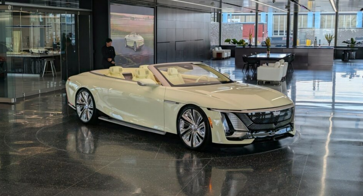 Cadillac presenta el concept car SOLLEI